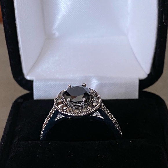 Black onyx ring - Picture 4 of 7